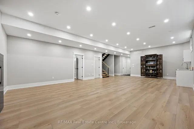 Additional image 34 of 276 Mausser Ave