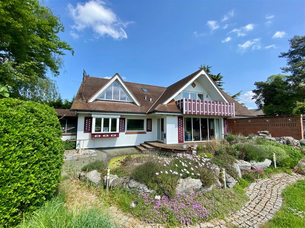 Additional image 21 of Dixons Hill Road, Welham Green