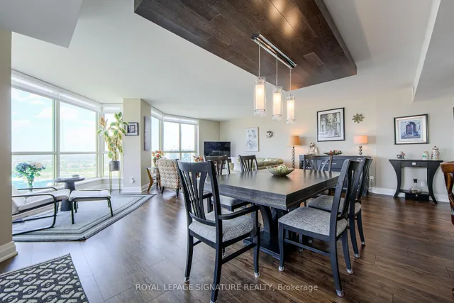 Additional image 19 of 55 Kingsbridge Garden Circ Unit 2111