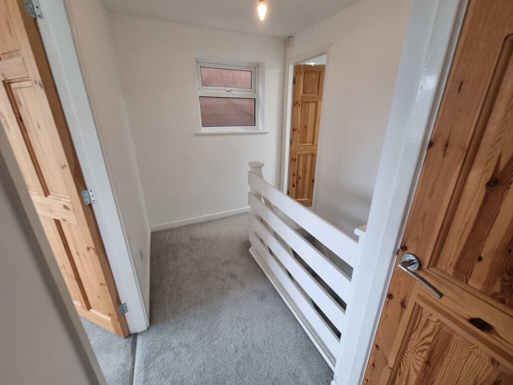 Additional image 5 of 76 Pipers Green, Hall Green, B28