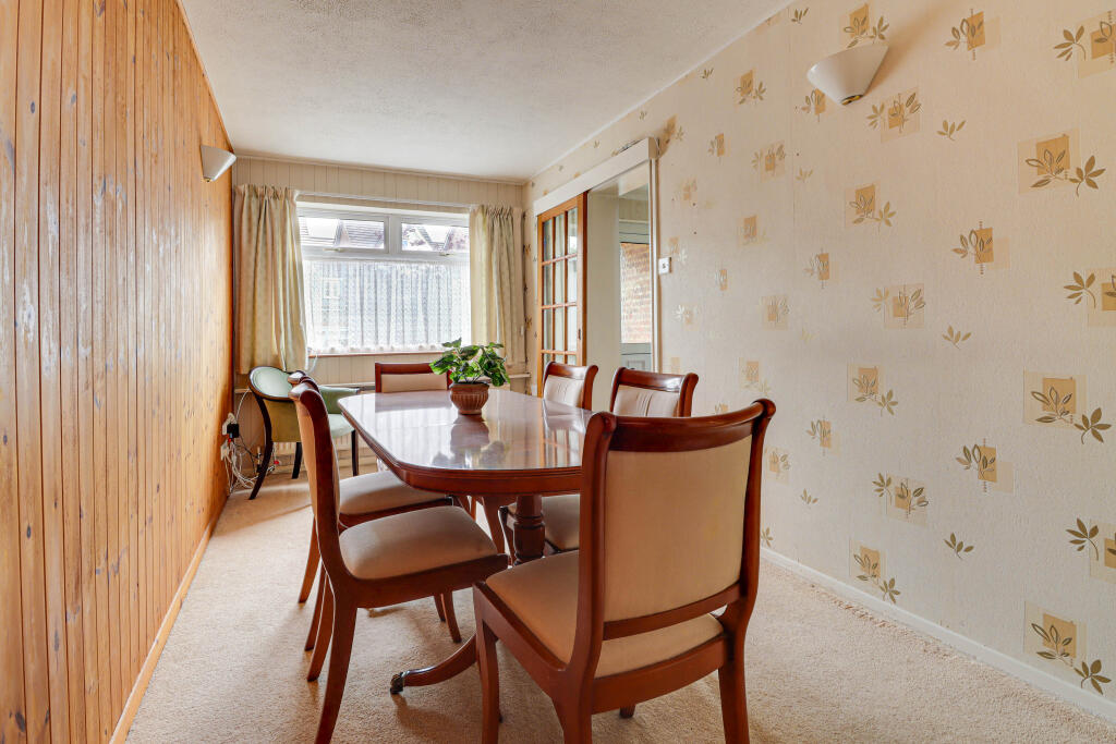 Additional image 4 of Waveney Road, Harpenden, AL5