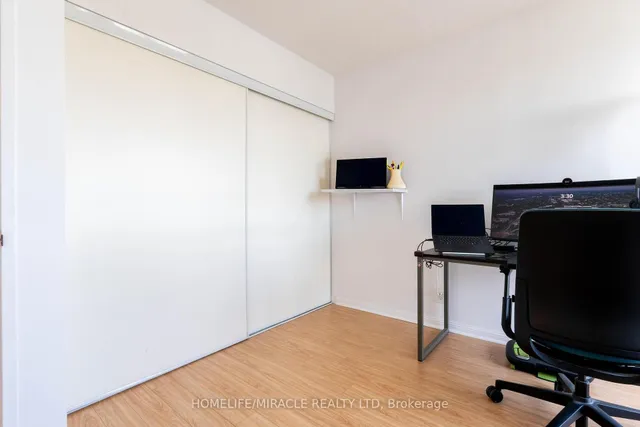 Additional image 30 of 1 Lee Centre Dr Unit 1506