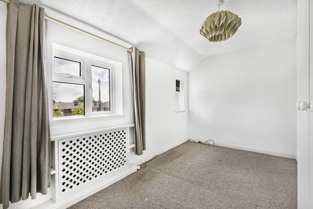 Additional image 13 of The Crescent, Welwyn, AL6