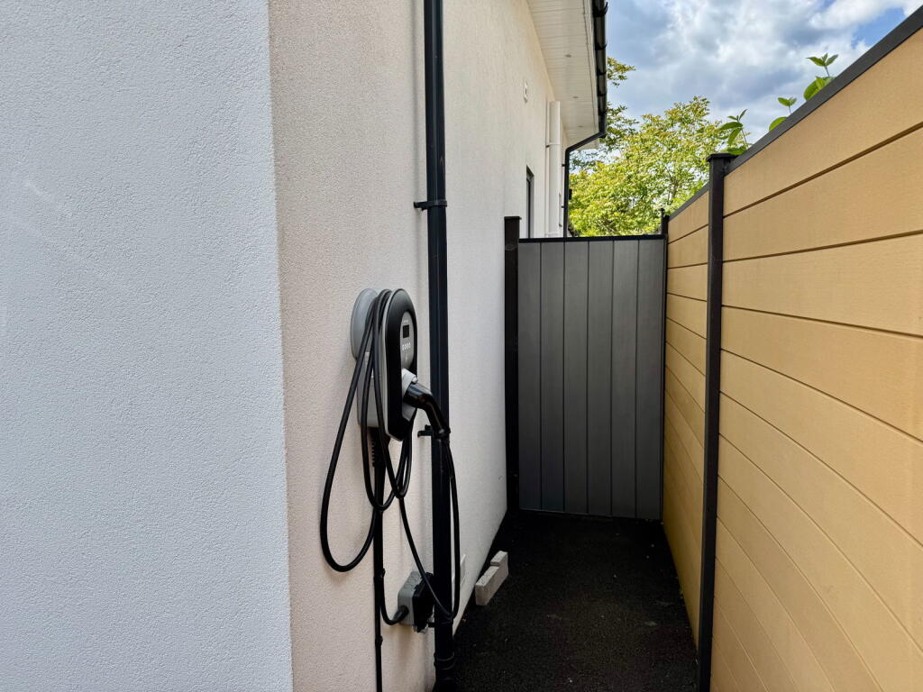 Additional image 26 of West Riding,Bricket Wood,Hertfordshire,AL2 3QS