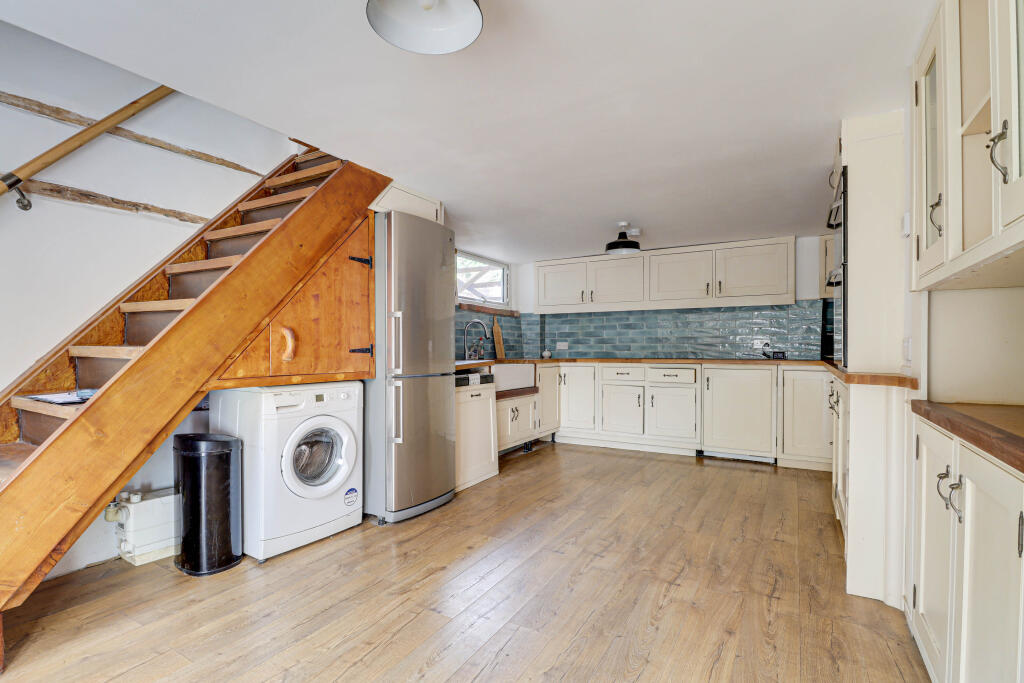 Additional image 5 of London Road, Markyate, St Albans, AL3