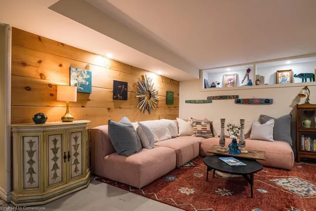 Additional image 33 of 55 Wood St