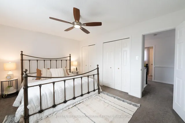 房产图片 23 - 12 Sutton Crt