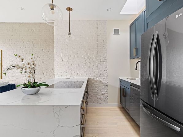 343 E 92nd St, New York, NY 10128