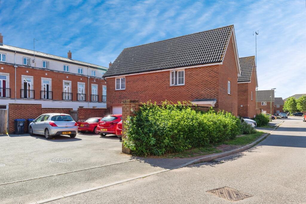 Additional image 2 of Errington Close, Hatfield