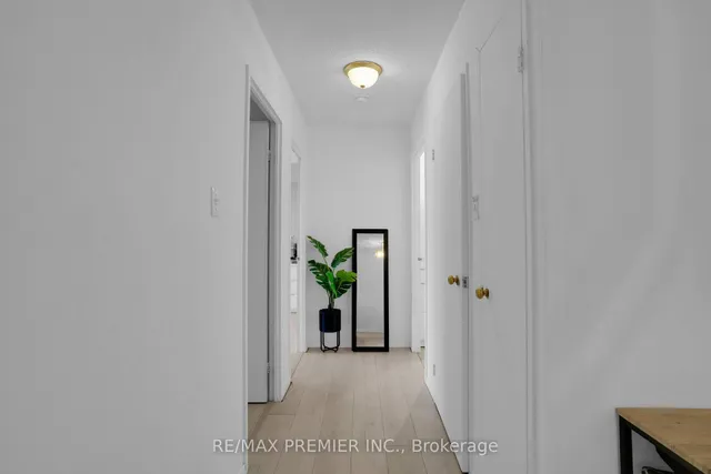 Additional image 13 of 8 Lisa St Unit 505