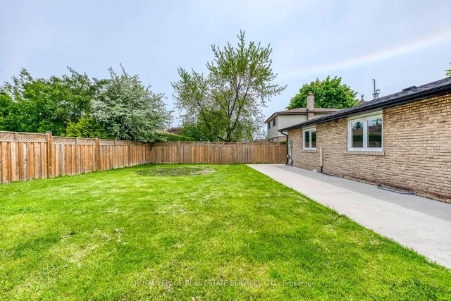 Additional image 26 of 690 Mississauga Valley Blvd