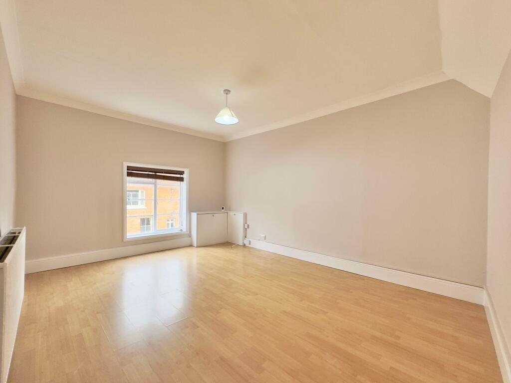 Additional image 14 of High Street, Redbourn, AL3