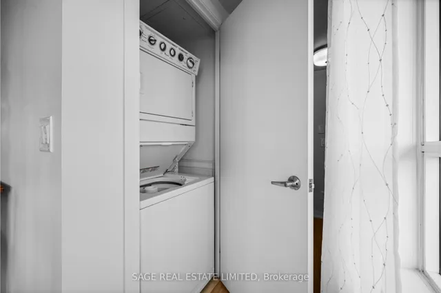 Additional image 18 of 38 Joe Shuster Way Unit 1518