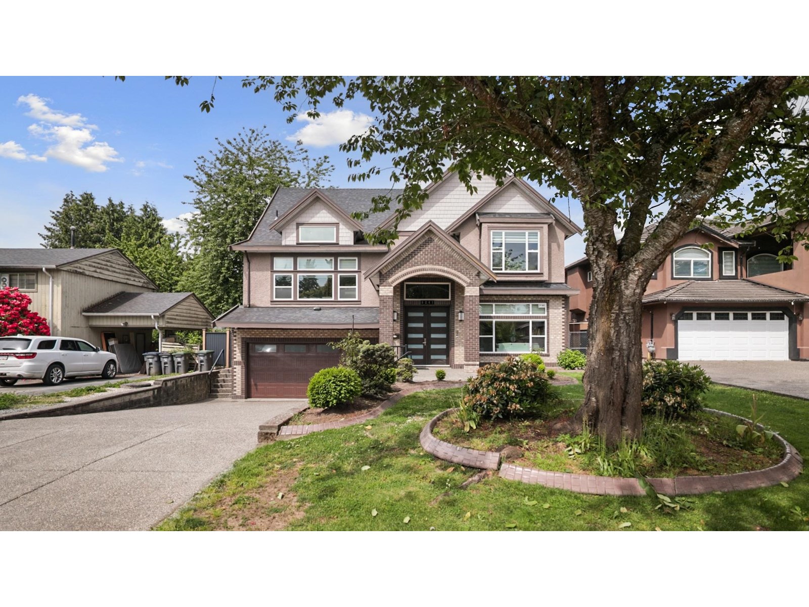 9241 127 STREET|Surrey, British Columbia V3V5H4