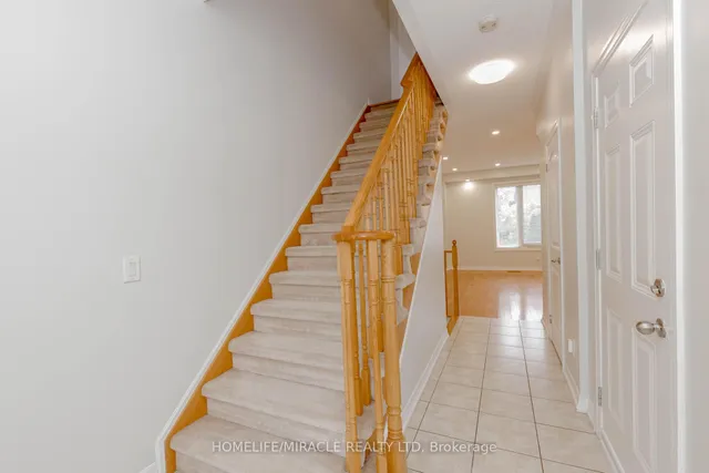 房产图片 6 - 8 Whitmer 街