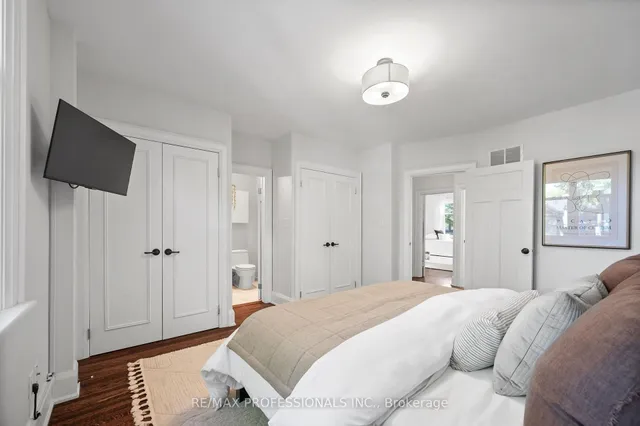 Additional image 26 of 61 Evans Ave