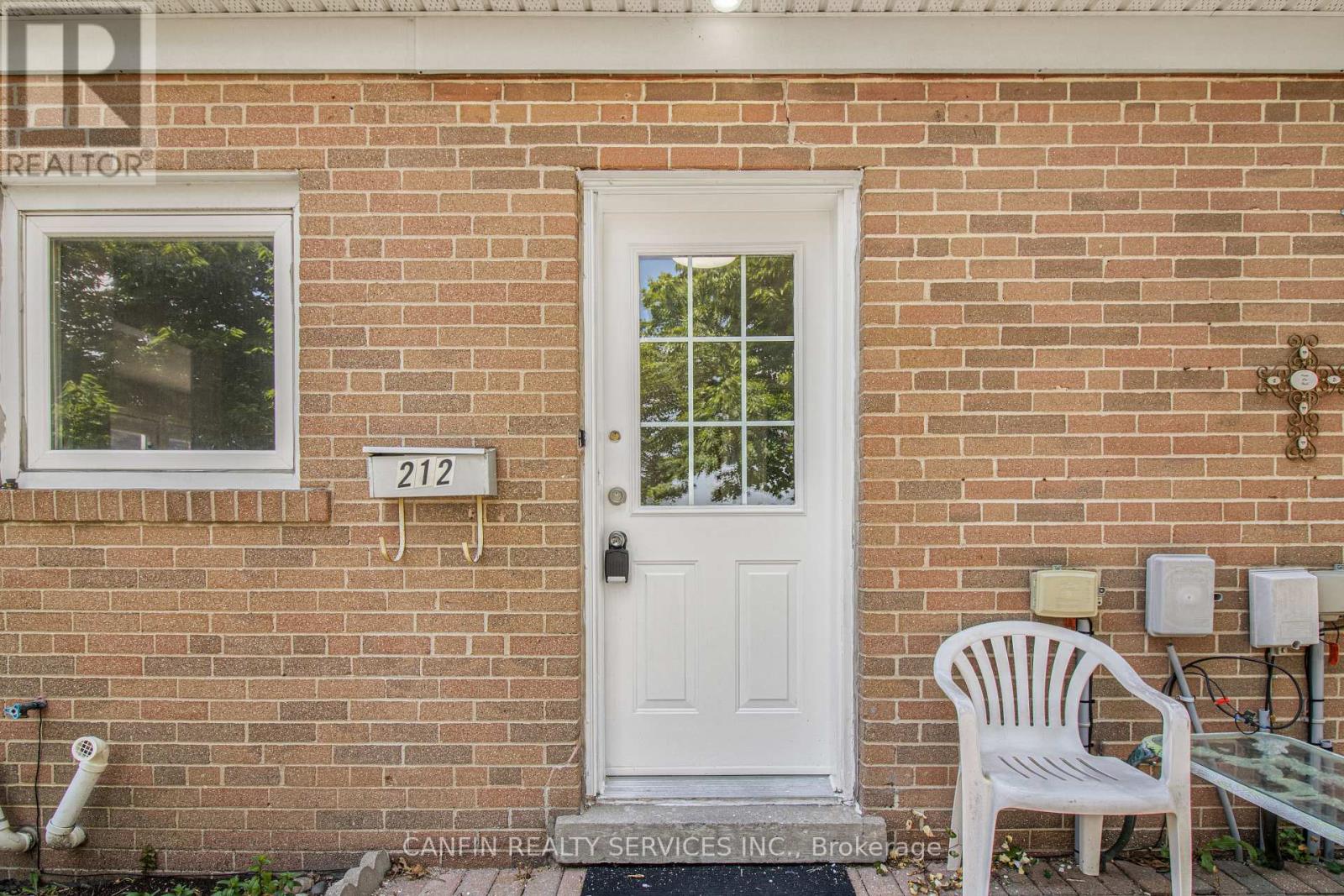 212 - 212 TOWN HOUSE CRESCENT|Brampton (Brampton East), Ontario L6W3C6