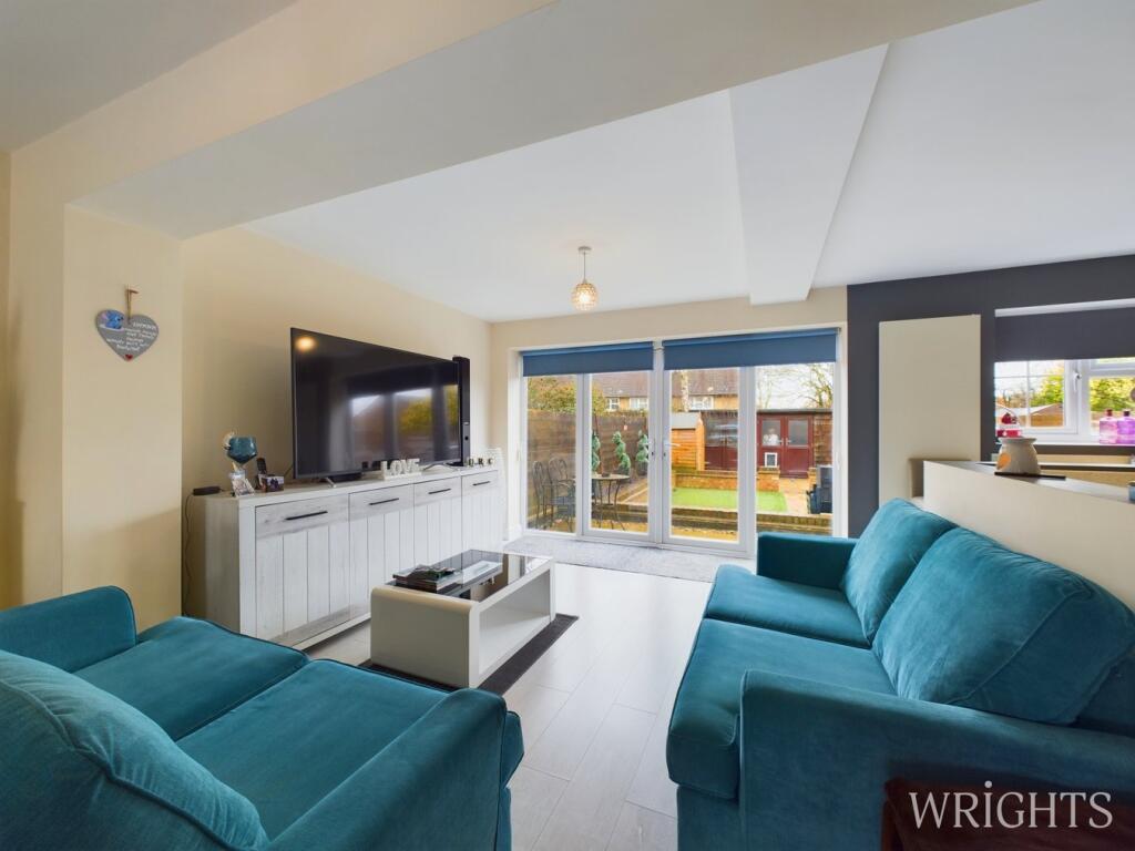 Additional image 11 of West Mead, Welwyn Garden City, AL7