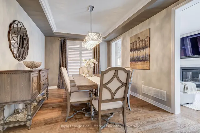 Additional image 18 of 235 Jessie Caverhill Passage