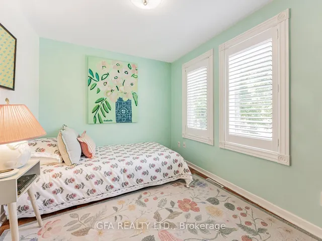 Additional image 20 of 463 Melita Cres