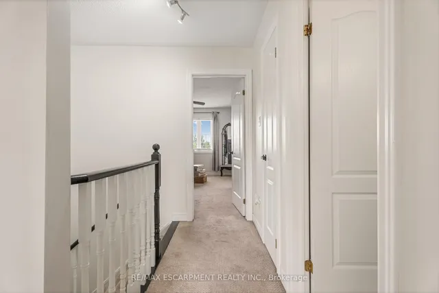 Additional image 17 of 461 HWY 8