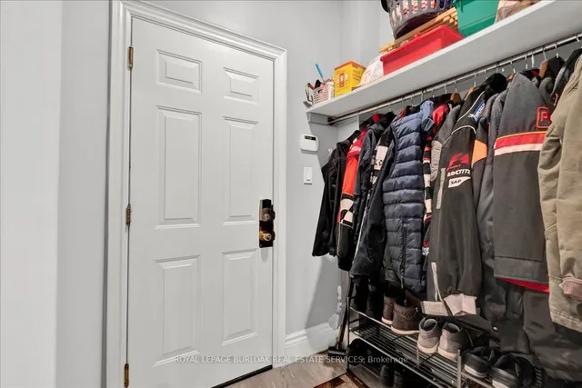 Additional image 13 of 89 Eleanor Ave