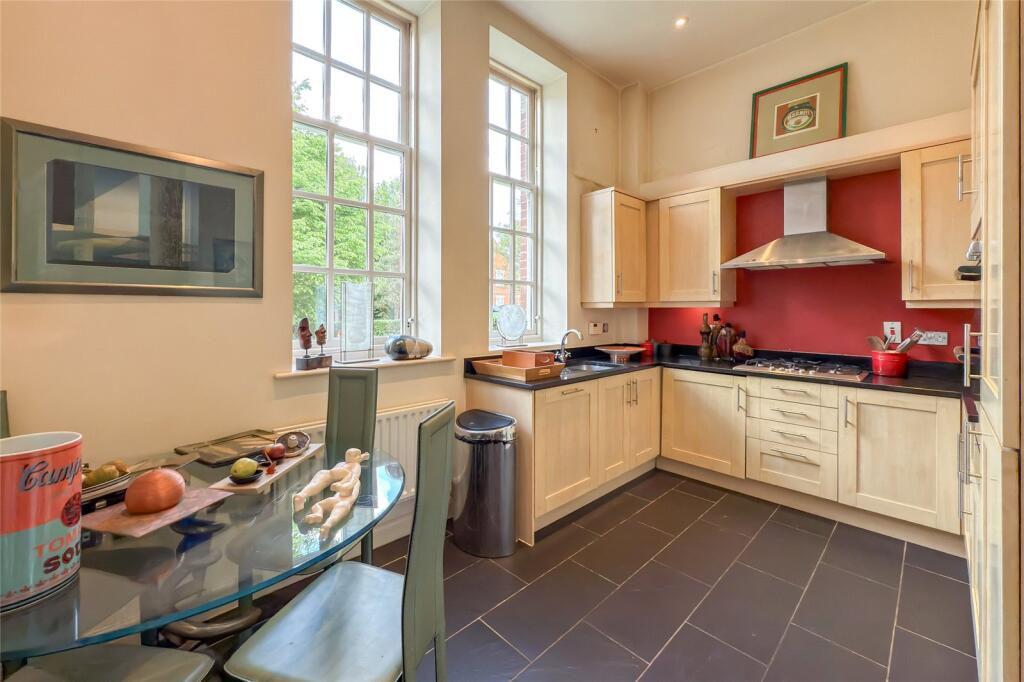 Additional image 4 of Beningfield Drive, London Colney, St. Albans, Hertfordshire, AL2