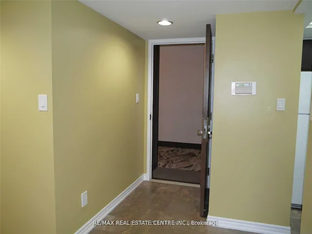 Additional image 6 of 45 Kingsbridge Garden Circ Unit 401