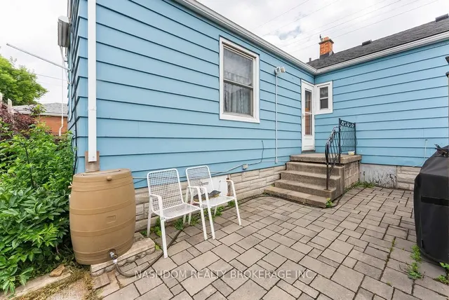 Additional image 20 of 367 Strathearne Ave