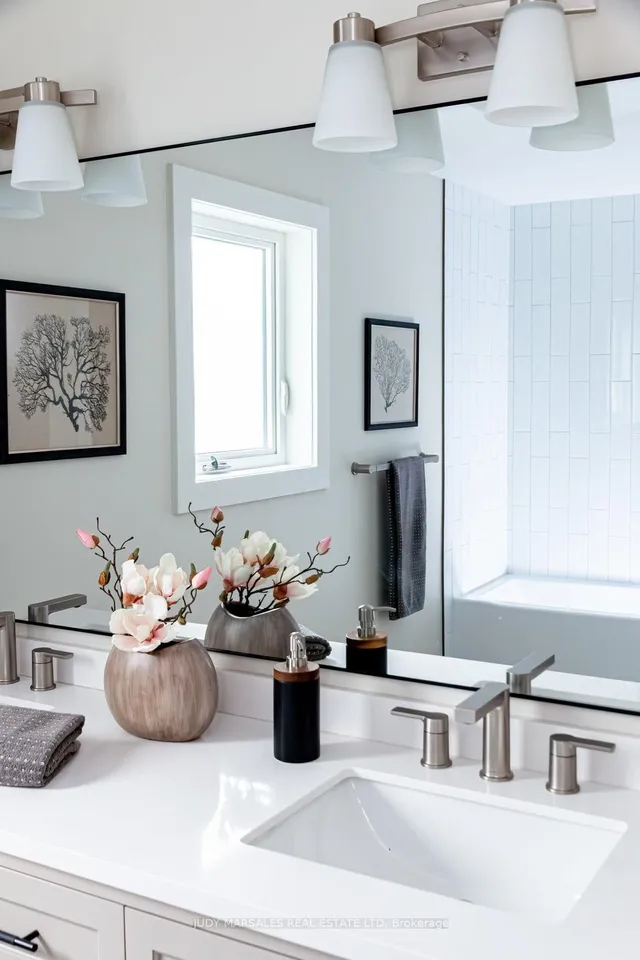 房产图片 31 - 28 PARKSIDE Ave