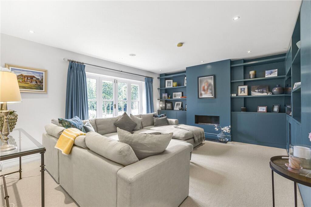 Additional image 5 of Pottersheath Road, Welwyn, Hertfordshire, AL6