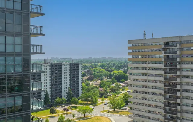 Additional image 32 of 30 Meadowglen Pl Unit 1701