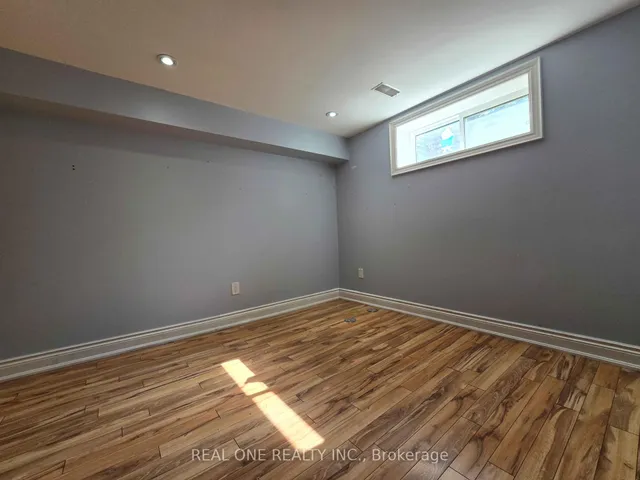 Additional image 29 of 37 Bessarion Rd