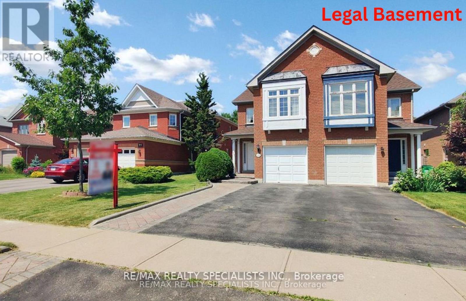 122 PRESSED BRICK DRIVE|Brampton (Brampton North), Ontario L6V4L3