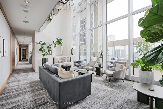 Additional image 3 of 183 Wellington St Unit 3303