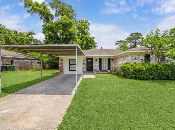 9002 Allwood St, Houston, TX 77016