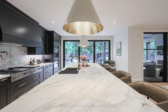 Additional image 12 of 142 Buckingham Ave