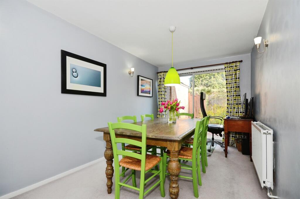 Additional image 9 of Sherwoods Rise, Harpenden