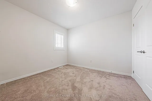 房产图片 28 - 11 MCWATTERS 街