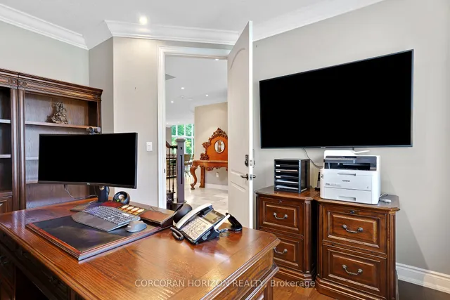 Additional image 7 of 258 Edgewater Cres Unit 8