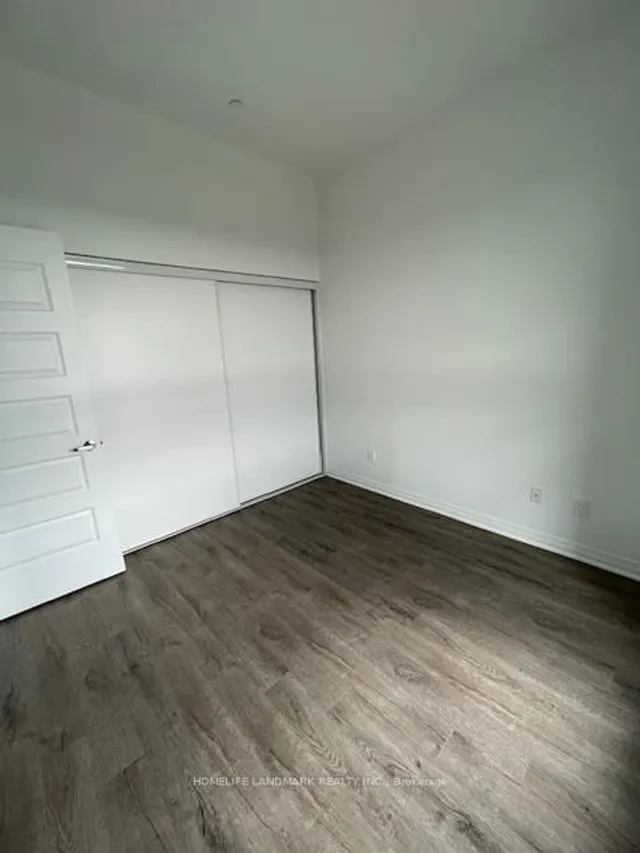 Additional image 14 of 95 Dundas St Unit 411