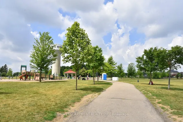 Additional image 47 of 8 Valiant Circ