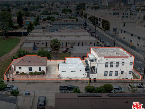8715 Regina Ct, Los Angeles, CA 90044