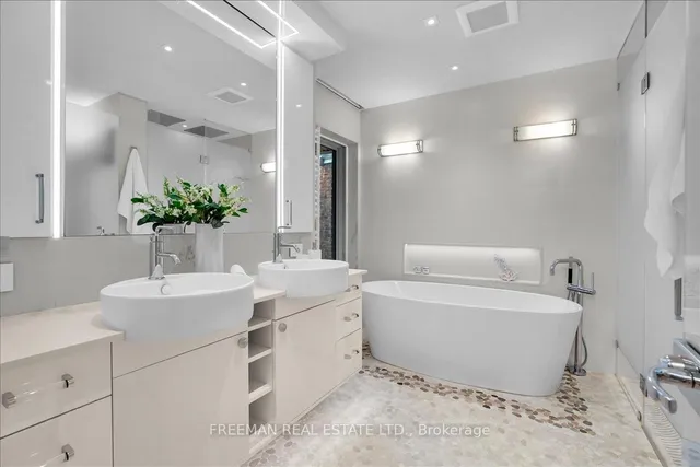 Additional image 21 of 68 Olive Ave