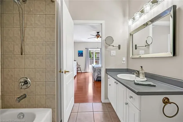 Additional image 20 of 34 Abbotsford Trail