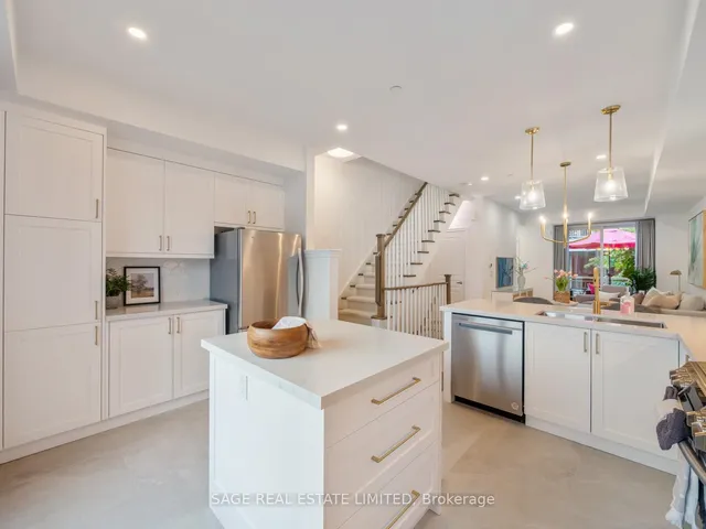 Additional image 14 of 80 Eastwood Park Gdns Unit 4