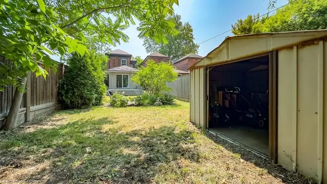 Additional image 41 of 251 West Ave