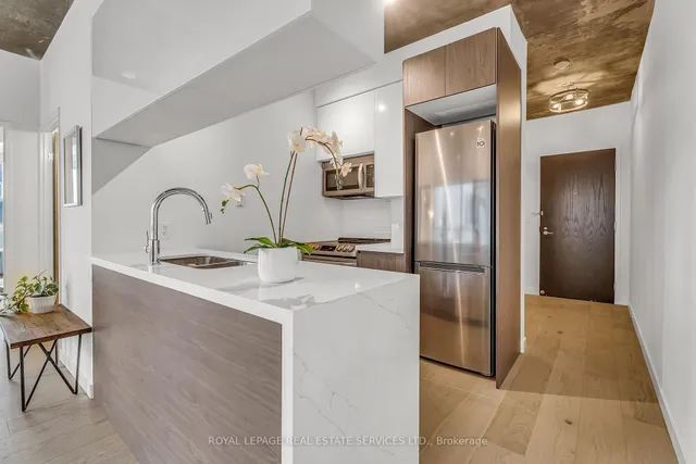 Additional image 8 of 1005 King St Unit 707