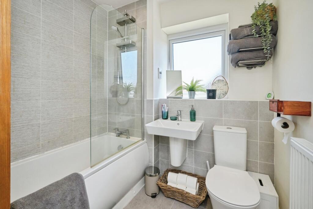 Additional image 11 of Compton Way, BIRMINGHAM, West Midlands, B33