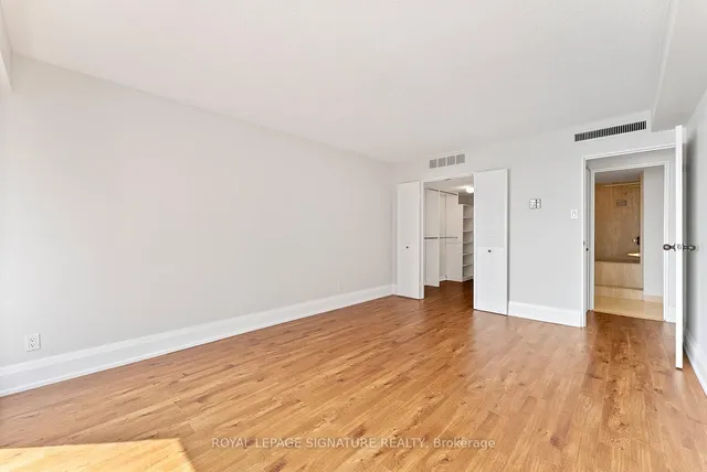 Additional image 24 of 65 Harbour Sq Unit 2603